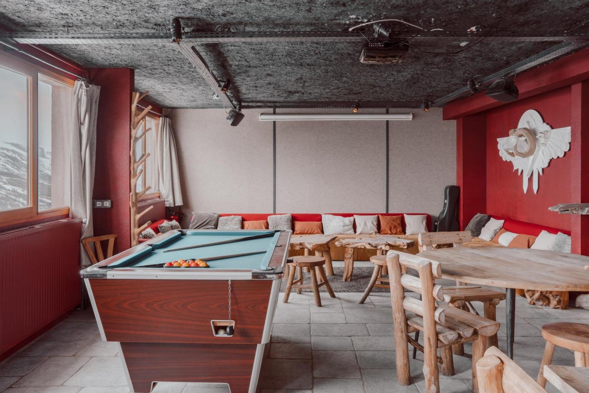 Ho36 Les Menuires Hotel Екстериор снимка